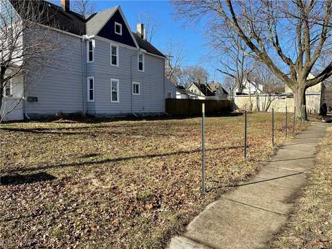 3472 W 52nd Street, Cleveland, OH 44102