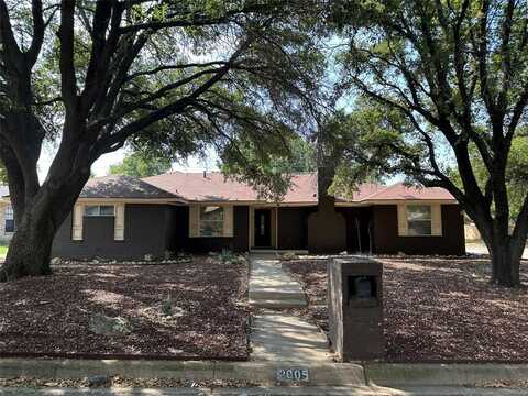 2005 Tippy Terrace, Edgecliff Village, TX 76134