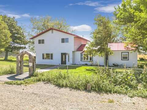 643 W 800 N, Paul, ID 83347