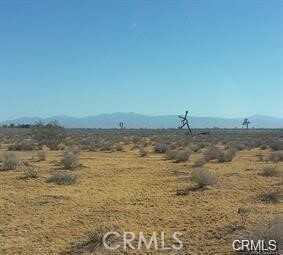 36 Fremont Wash Trail Road N, Adelanto, CA 92301