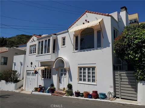 324 Las Lomas Road, Avalon, CA 90704