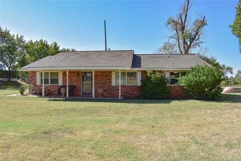 900 W Lakeview Road, Elk City, OK 73644