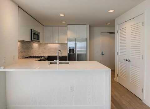 10 Kennedy PL 201, SAN FRANCISCO, CA 94124