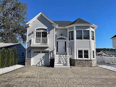 142 Cedar Run Road, Bayville, NJ 08721