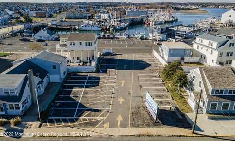 23 Ocean Avenue N, Point Pleasant Beach, NJ 08742