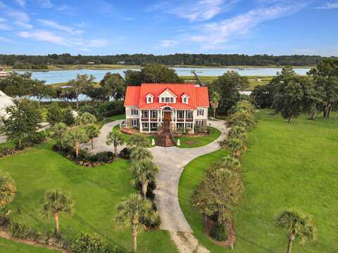 5625 Crystal Harbor Lane, Hollywood, SC 29449