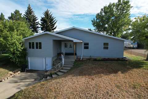 234 Glenwood Ave, Glendive, MT 59330