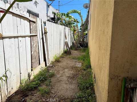 55Th, LOS ANGELES, CA 90037