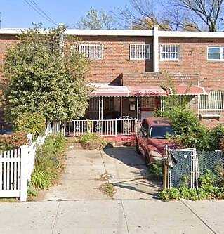 Ashford, BROOKLYN, NY 11207