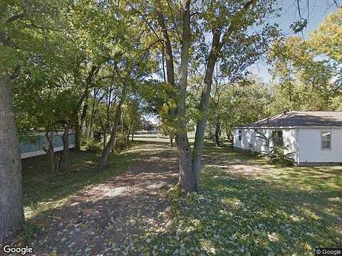 1/2 N James St, CENTRALIA, IL 62801