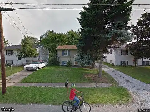 Woodlawn, ERIE, PA 16510