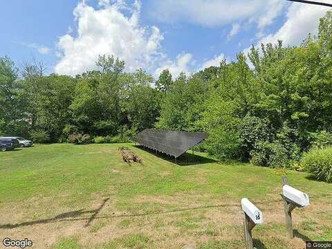 School House, EAST HAMPTON, CT 06424