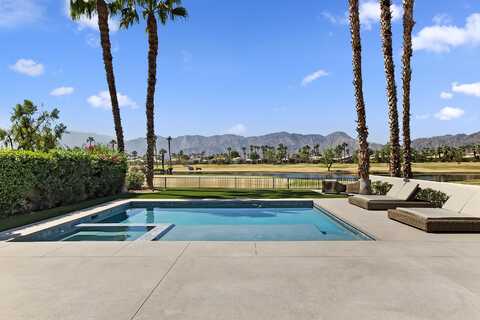 79568 Mission Drive E, La Quinta, CA 92253