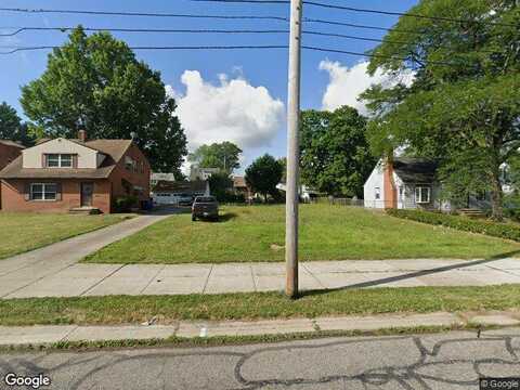 Fairhill, CLEVELAND, OH 44120