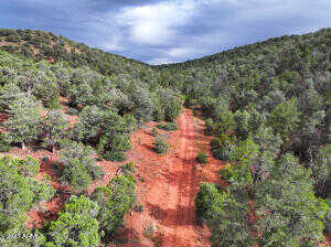 N Arizona Road 444, Ash Fork, AZ 86320