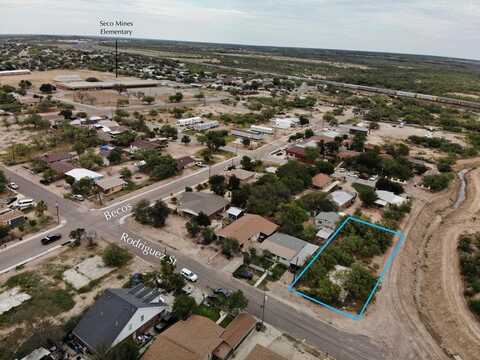 2662 Rodriguez St., Eagle Pass, TX 78852