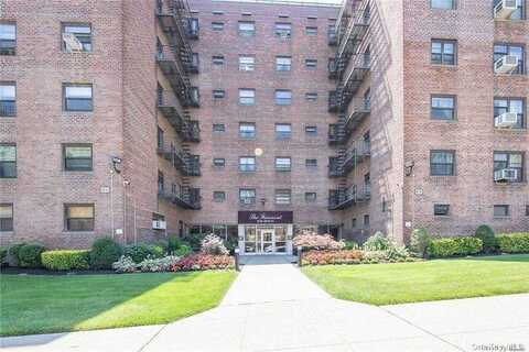 87-50 204th Street, Hollis, NY 11423