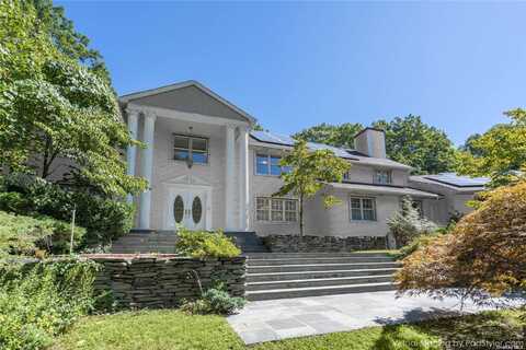 212 Sunset Road, Laurel, NY 11771