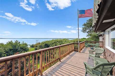 3 Bevan Place, Shelter Island, NY 11964