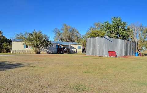 104 East Street, Rocky, OK 73661