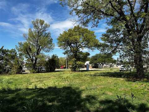 3130 Danieldale Road, Lancaster, TX 75134