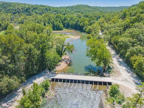 4506 Tunnel Dam Road, Macks Creek, MO 65786