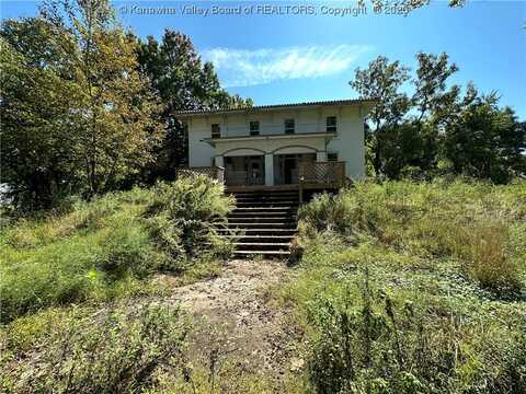 25 Lock Road, Point Pleasant, WV 25550