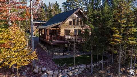 10 Emelies Way, Lake Placid, NY 12946