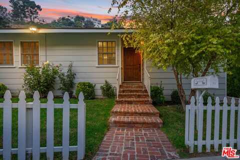 3771 Longview Valley Rd, Sherman Oaks, CA 91423