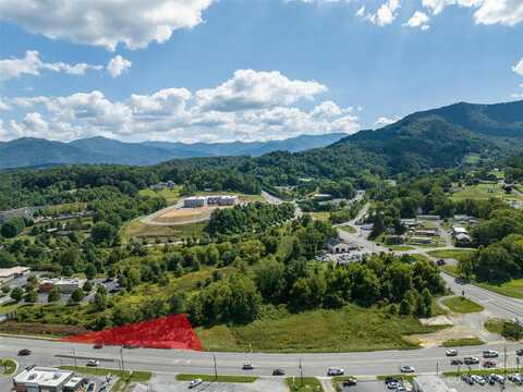 1207 Dellwood Road, Waynesville, NC 28786