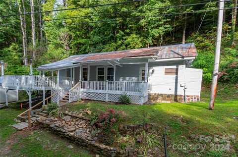 771 Deep Gap Road, Burnsville, NC 28714