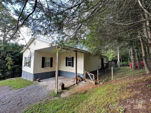 221 Twilight Way, Burnsville, NC 28714