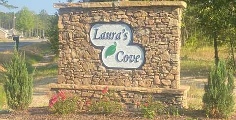 22 Laura's Cove, Starkville, MS 39759