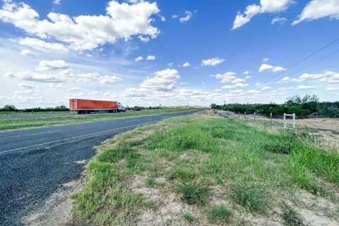 MM 47 IH 35 Frontage, Encinal, TX 78019