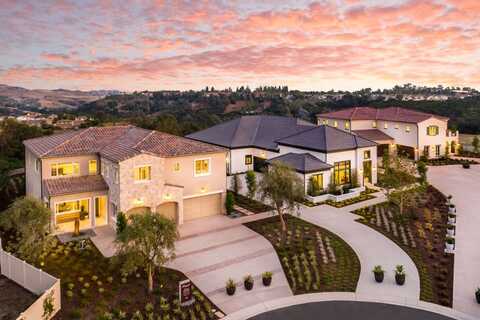 28832 Auburn Hills, Silverado, CA 92676