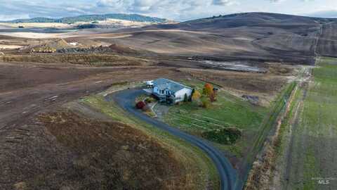 1491 Sand Road, Moscow, ID 83843