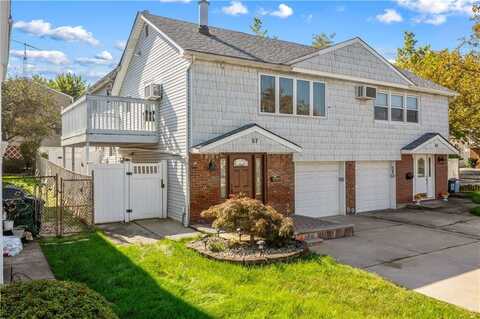 57 Middle Loop, Staten Island, NY 10308