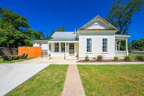 501 San Antonio St, Fredericksburg, TX 78624