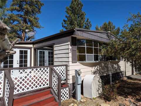 391 Montclair Drive, Big Bear City, CA 92314