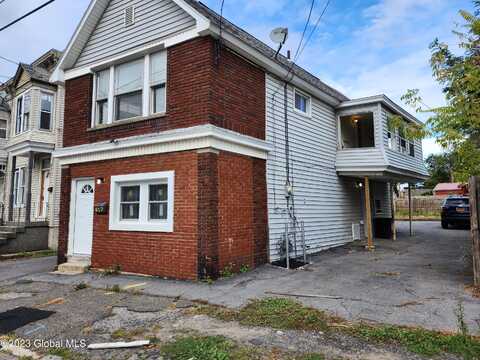 817 Congress Street, Schenectady, NY 12303