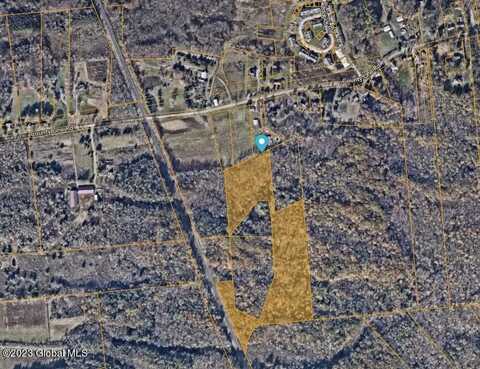 100 Almond Ln Pr, Guilderland, NY 12306
