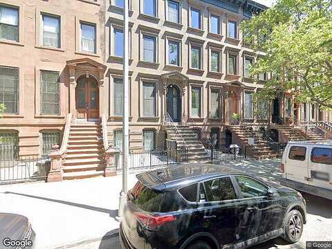 Brevoort, BROOKLYN, NY 11216