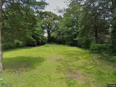 Village Green, MACON, GA 31206