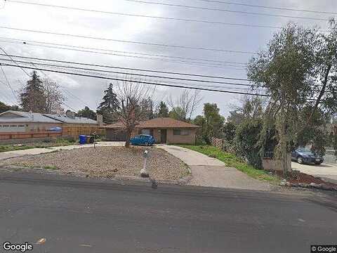 Avenue, YUCAIPA, CA 92399