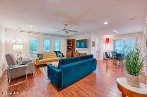 N 24Th Street 102, Phoenix, AZ 85016