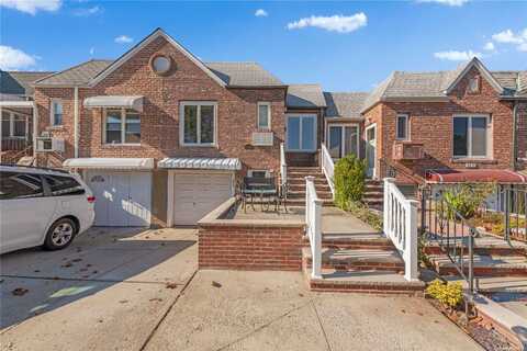 68-09 60th Road, Maspeth, NY 11378