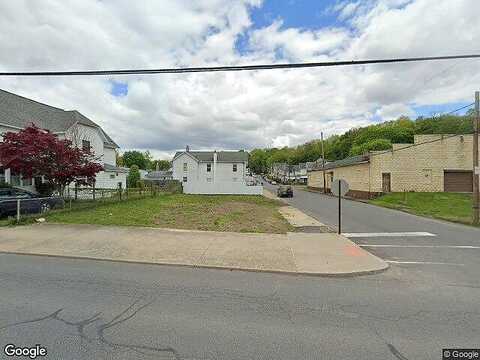 Main, PITTSTON, PA 18640