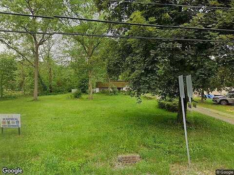 Lewis, OLMSTED TWP, OH 44138