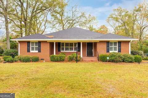 402 S Smith Street, Sandersville, GA 31082