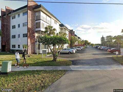 21St, LAUDERHILL, FL 33313